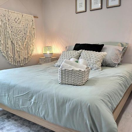 Le Tisseur De Reves - Parking Gratuit - Clim - Netflix Apartment Albi Exterior photo